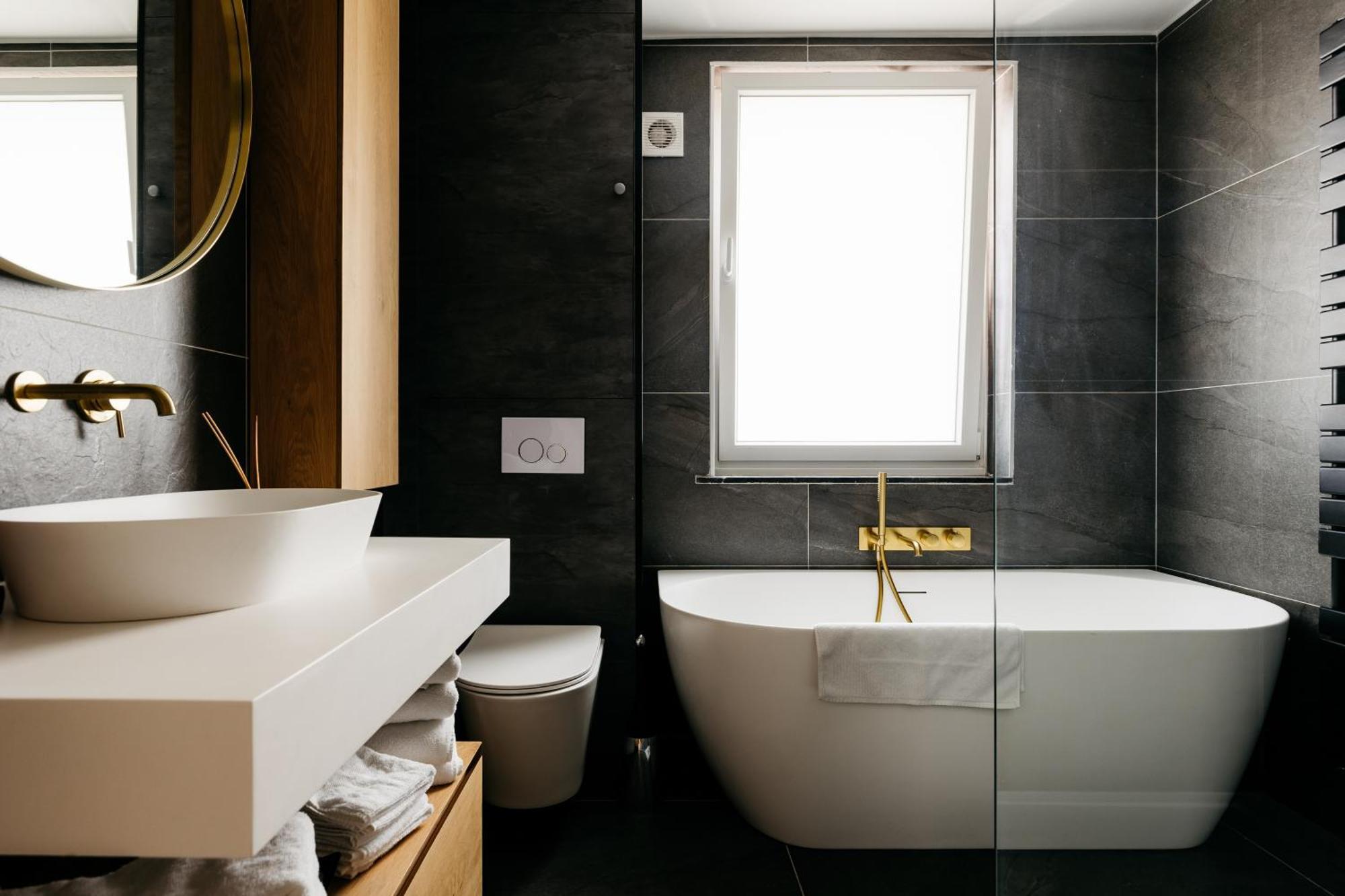 The Edgewater Suites - Skyline Namur  Exterior foto
