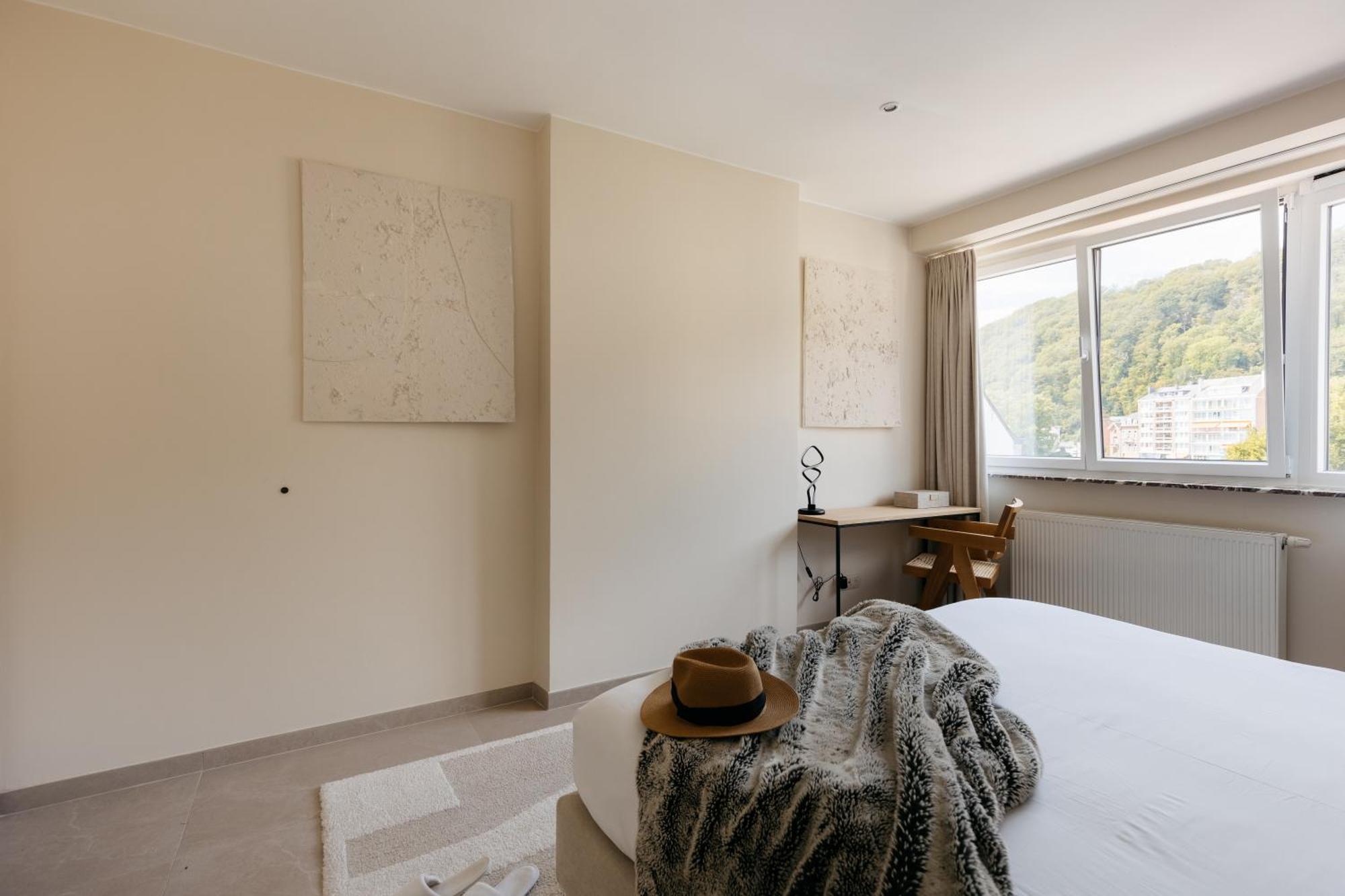 The Edgewater Suites - Skyline Namur  Exterior foto